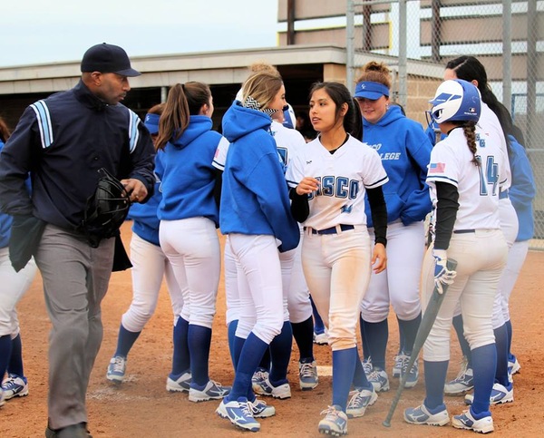 Wranglers Sweep Hill To Open Up Conference Play